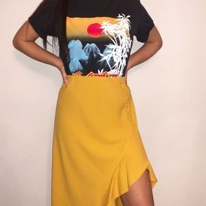 Mustard Yellow Skirt 💛